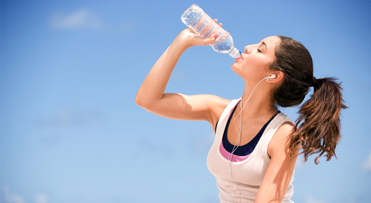 Kidney Health: How Water Intake Affects Uric Acid Levels in the Body